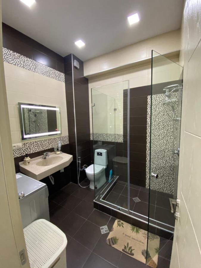 Apartment Vake Tbilisi Esterno foto